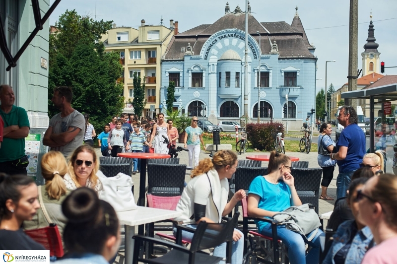 Gyereknapi fagyi a Bárczysokkal - fotó Szarka Lajos