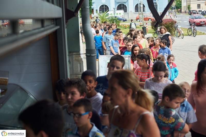Gyereknapi fagyi a Bárczysokkal - fotó Szarka Lajos