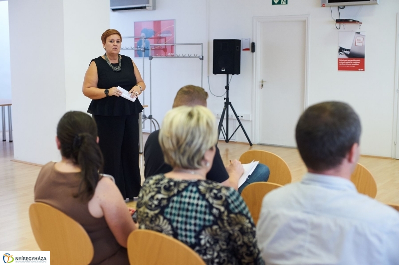 Eon sajtótájékoztató - fotó Szarka Lajos