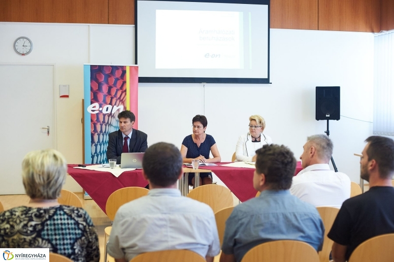 Eon sajtótájékoztató - fotó Szarka Lajos