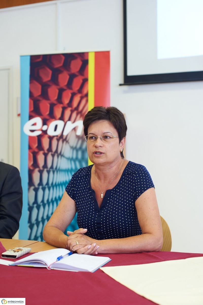 Eon sajtótájékoztató - fotó Szarka Lajos