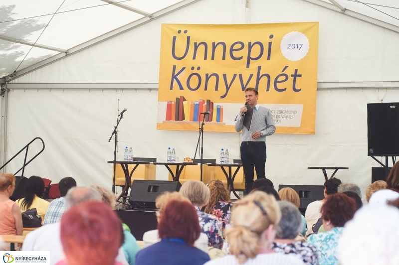 88. Ünnepi Könyvhét Nyíregyházán - fotó Szarka Lajos