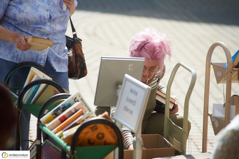 88. Ünnepi Könyvhét Nyíregyházán - fotó Szarka Lajos