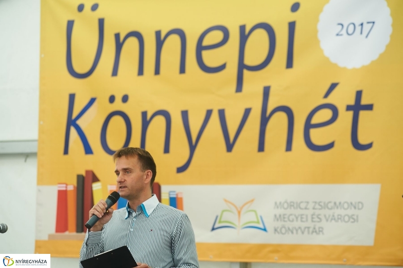 88. Ünnepi Könyvhét Nyíregyházán - fotó Szarka Lajos