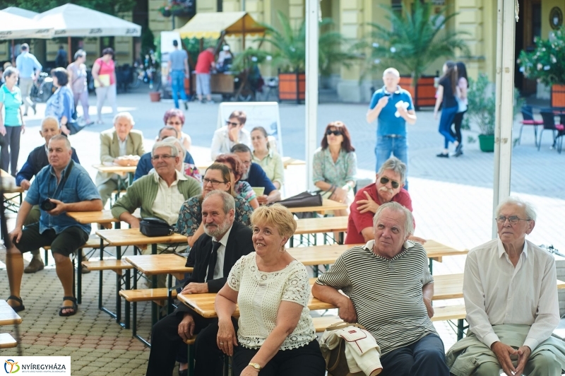 88. Ünnepi Könyvhét Nyíregyházán - fotó Szarka Lajos