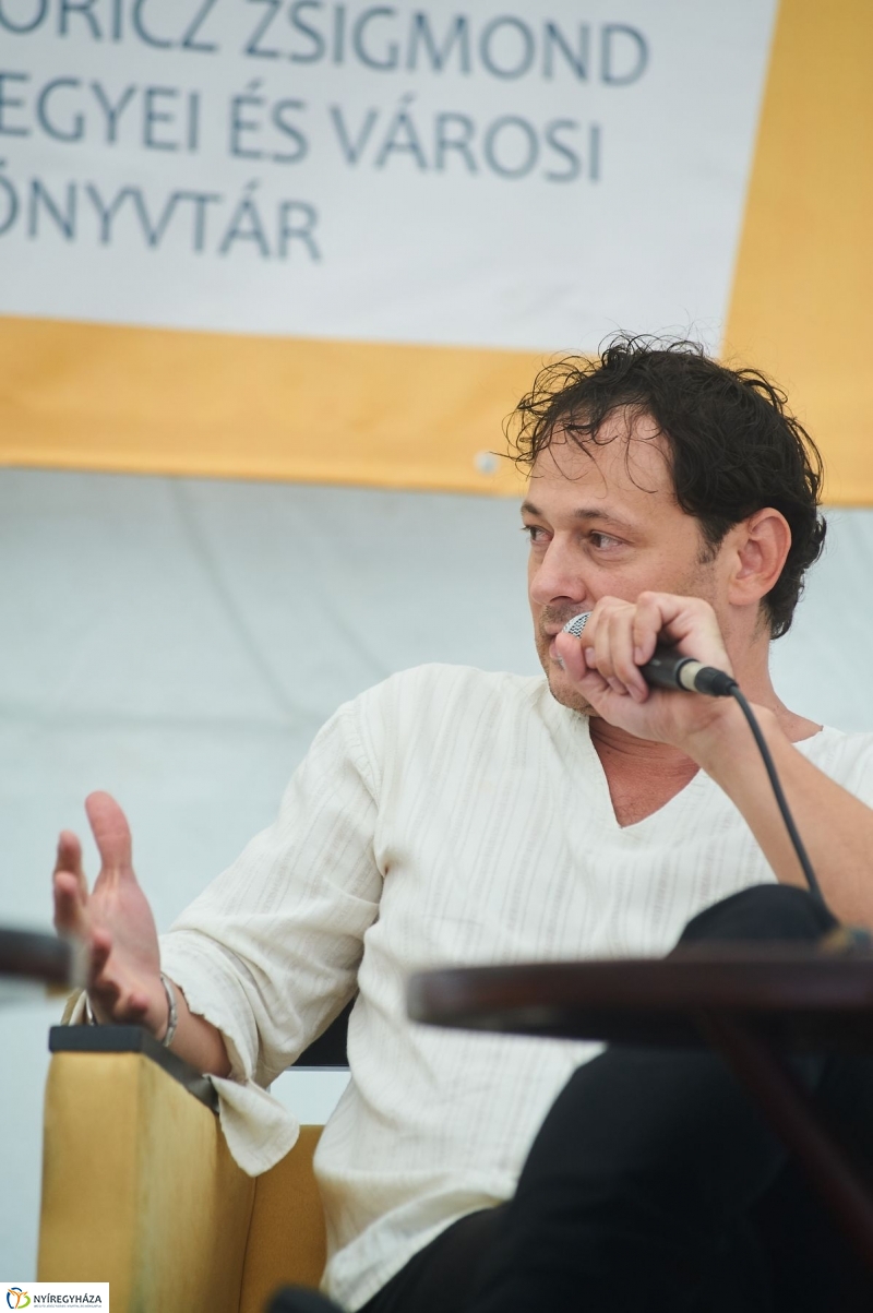 88. Ünnepi Könyvhét Nyíregyházán - fotó Szarka Lajos