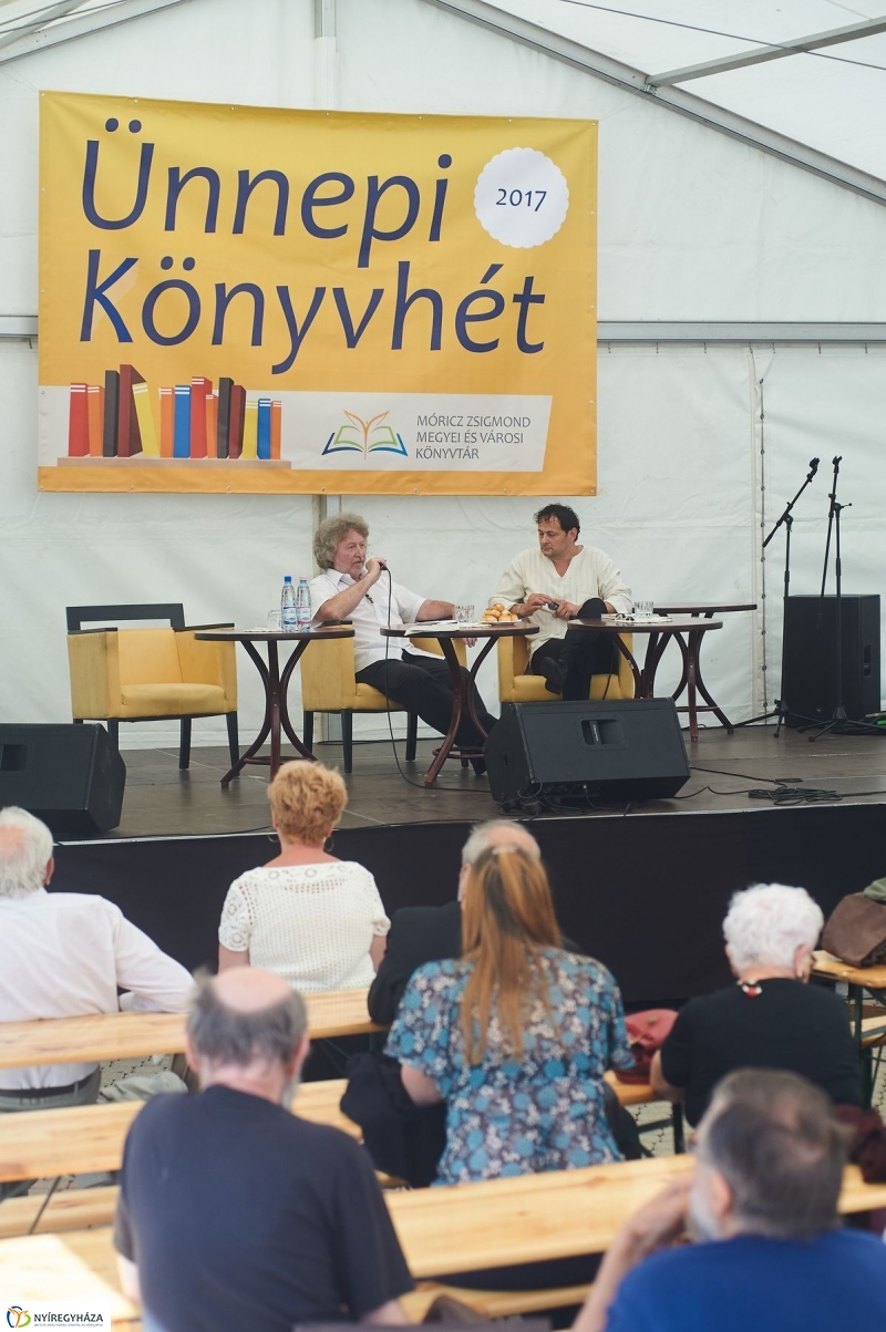 88. Ünnepi Könyvhét Nyíregyházán - fotó Szarka Lajos