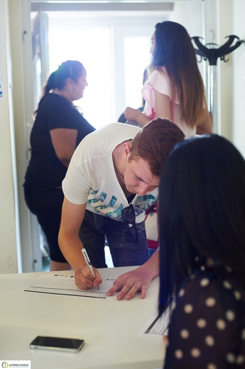 Diákmunka börze - fotó Szarka Lajos