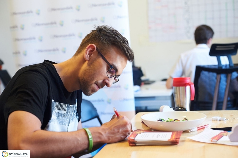 Diákmunka börze - fotó Szarka Lajos