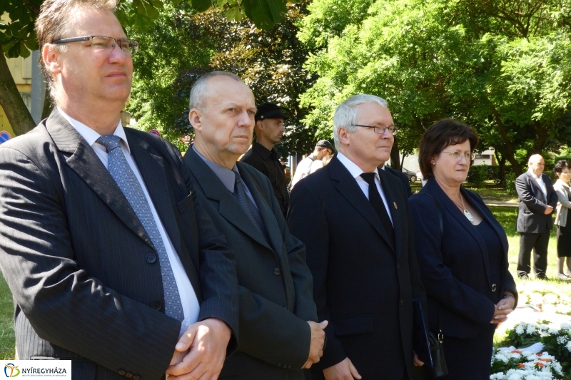 Holocaust áldozataira emlékeztek - fotó Szarka Lajos