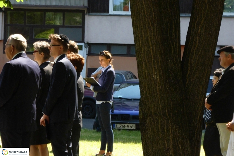 Holocaust áldozataira emlékeztek - fotó Szarka Lajos