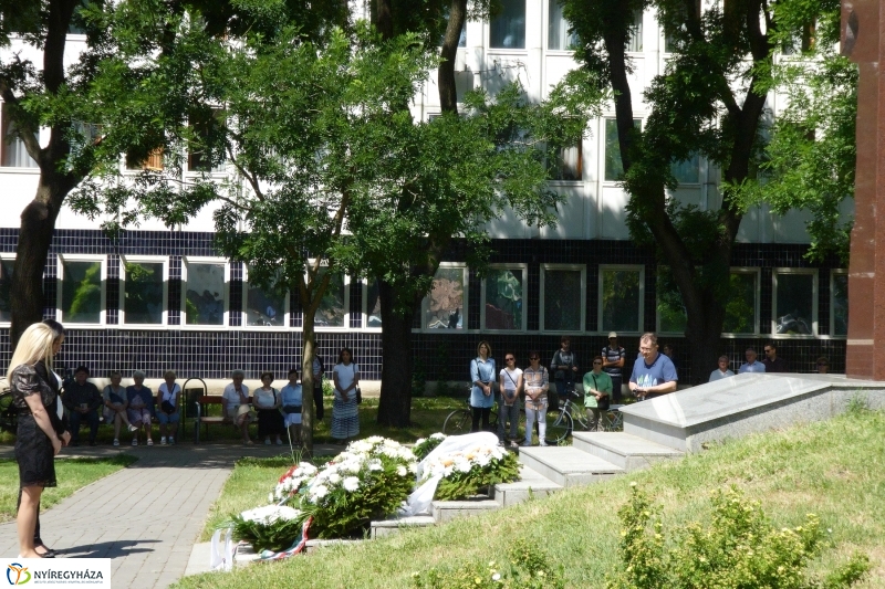 Holocaust áldozataira emlékeztek - fotó Szarka Lajos