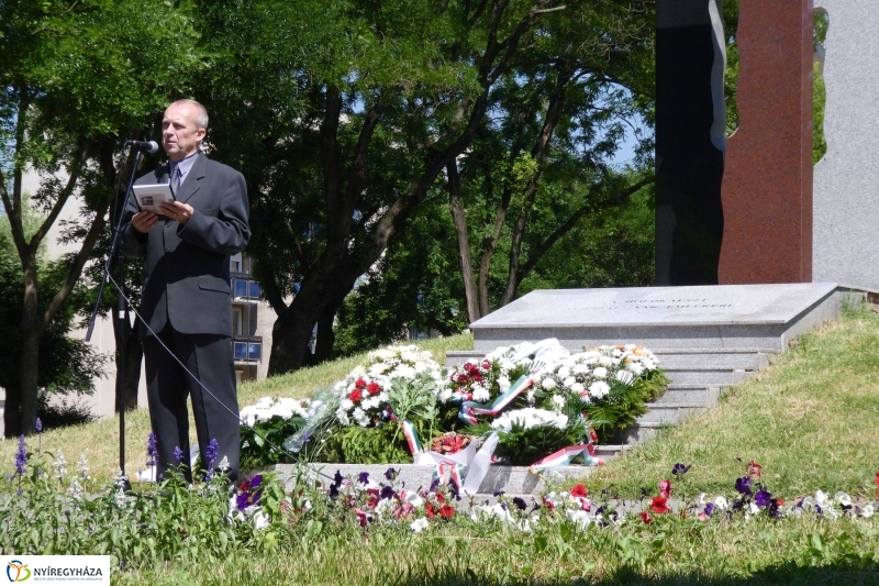 Holocaust áldozataira emlékeztek - fotó Szarka Lajos