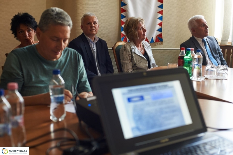 Informatikai sajtótájékoztató a kórházban - fotó Szarka Lajos