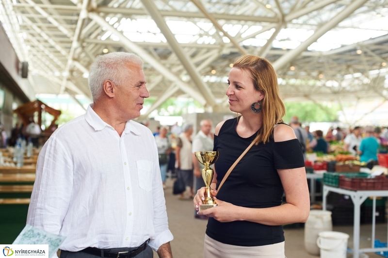 Piac szépségverseny és új parkolók - fotó Szarka Lajos