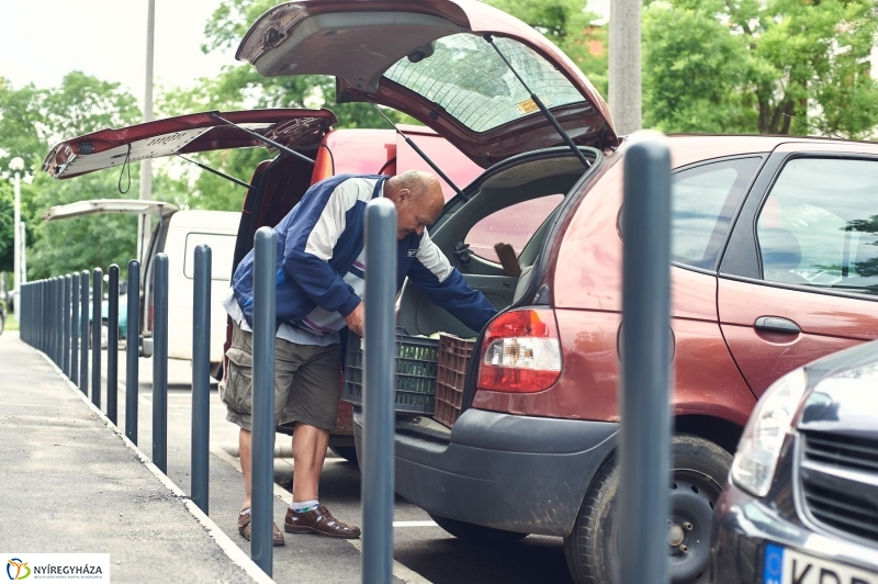 Piac szépségverseny és új parkolók - fotó Szarka Lajos
