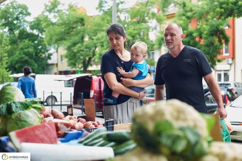 Piac szépségverseny és új parkolók - fotó Szarka Lajos