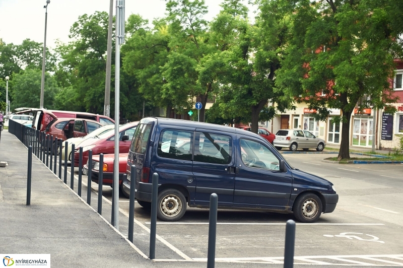 Piac szépségverseny és új parkolók - fotó Szarka Lajos