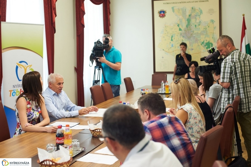 Útfejlesztések sajtótájékoztató - fotó Szarka Lajos