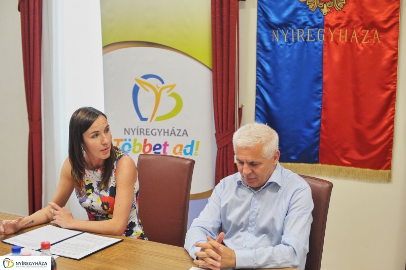 Útfejlesztések sajtótájékoztató - fotó Szarka Lajos