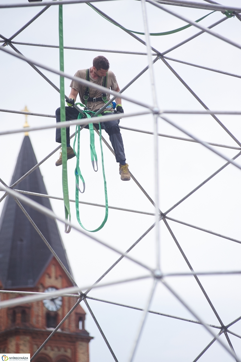 Készülődés a bringa fesztiválra - fotó Szarka Lajos