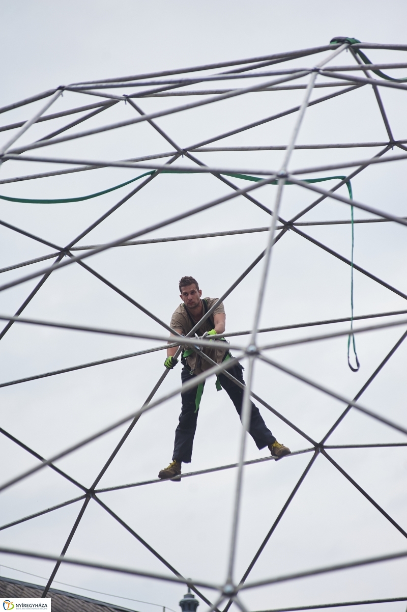 Készülődés a bringa fesztiválra - fotó Szarka Lajos