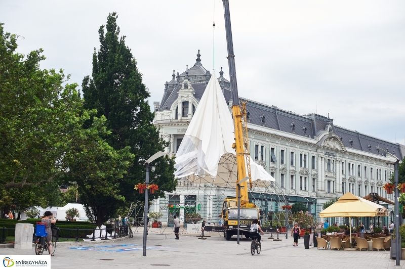 Készülődés a bringa fesztiválra - fotó Szarka Lajos