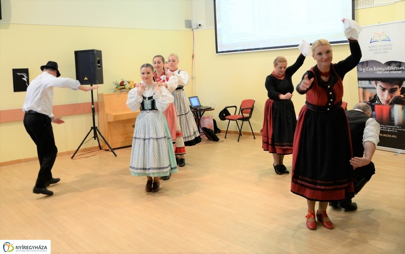 A Szabolcs Néptáncegyüttes bemutatkozása az Értékes Esték sorozatban