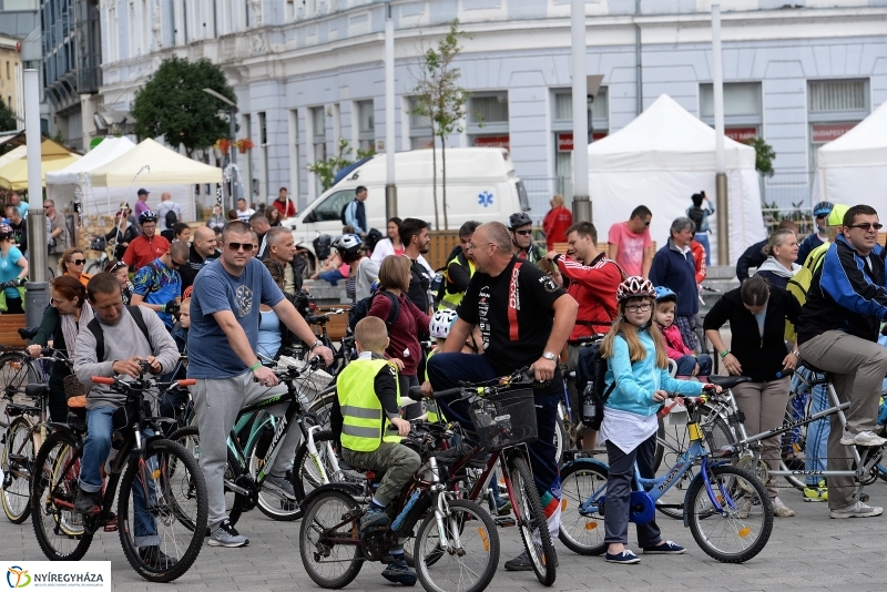 Elrajtolt a Vidám Kerekezés
