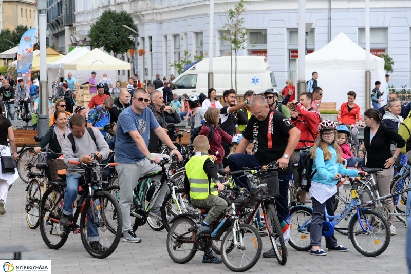 Elrajtolt a Vidám Kerekezés
