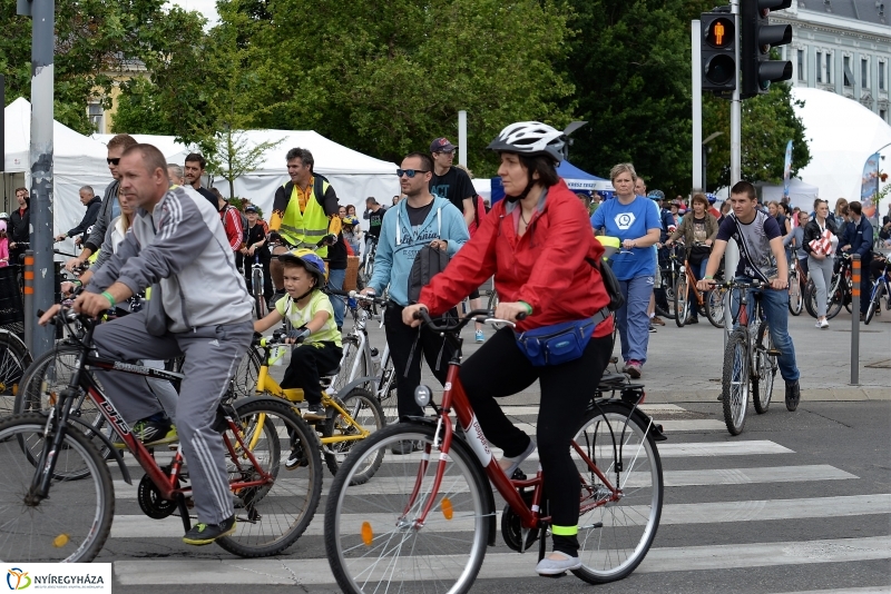 Elrajtolt a Vidám Kerekezés