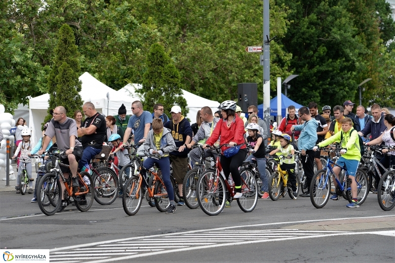 Elrajtolt a Vidám Kerekezés