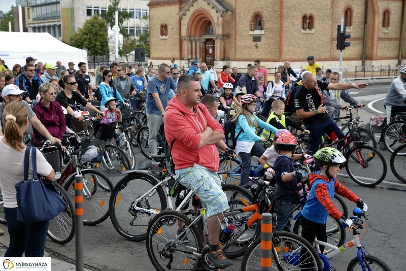 Elrajtolt a Vidám Kerekezés