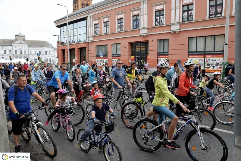 Elrajtolt a Vidám Kerekezés