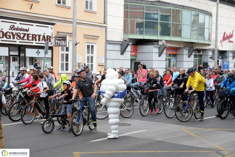 Elrajtolt a Vidám Kerekezés