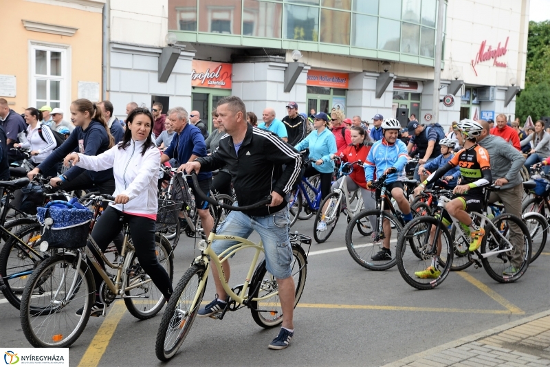 Elrajtolt a Vidám Kerekezés