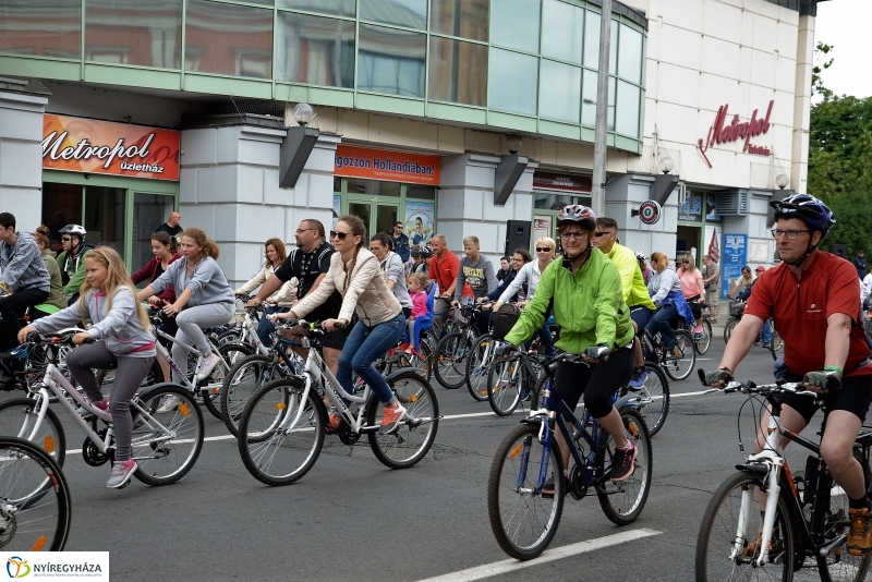 Elrajtolt a Vidám Kerekezés
