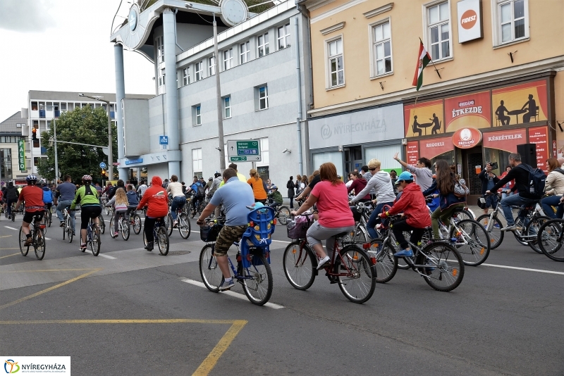 Elrajtolt a Vidám Kerekezés