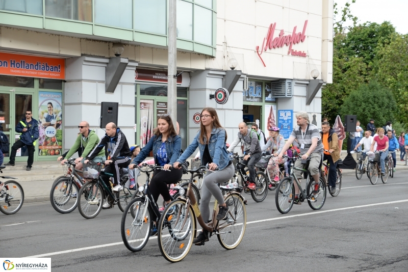 Elrajtolt a Vidám Kerekezés