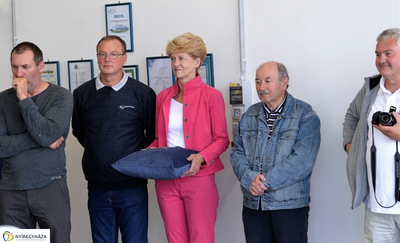 Repülőgép hangár átadás