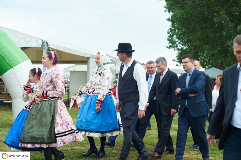 Ajaki lakodalom - fotó Szarka Lajos