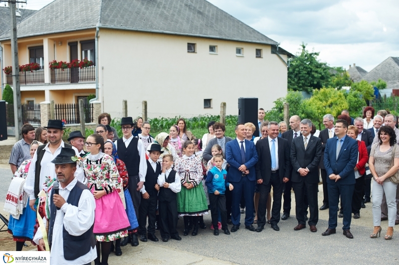 Ajaki lakodalom - fotó Szarka Lajos