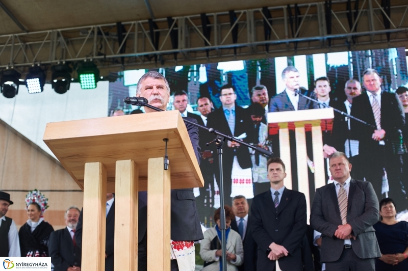 Ajaki lakodalom - fotó Szarka Lajos