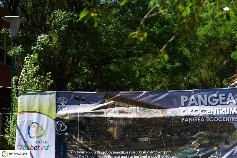 Pangea Ökocentrum sajtótájékoztató - fotó Szarka Lajos