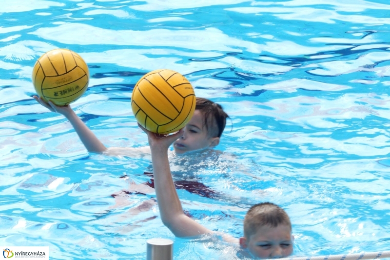 Vízilabda tábor Sóstón - fotó Szarka Lajos