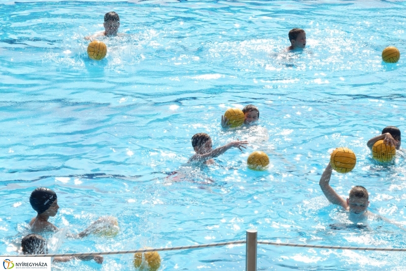 Vízilabda tábor Sóstón - fotó Szarka Lajos