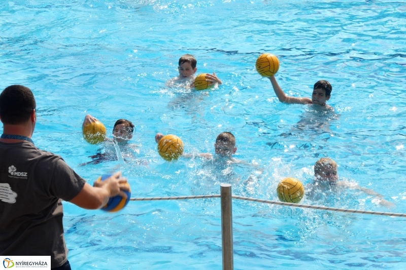 Vízilabda tábor Sóstón - fotó Szarka Lajos