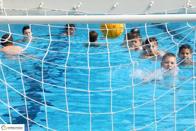 Vízilabda tábor Sóstón - fotó Szarka Lajos