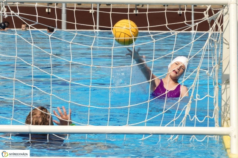 Vízilabda tábor Sóstón - fotó Szarka Lajos
