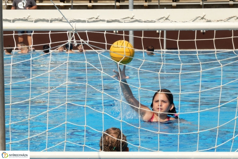 Vízilabda tábor Sóstón - fotó Szarka Lajos